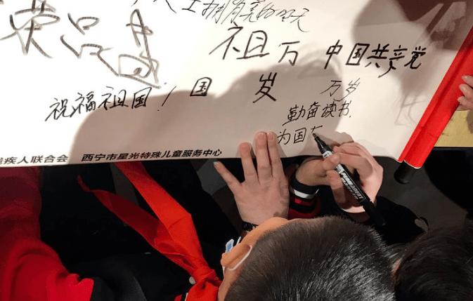 面值“一元”卖百元?当心,这类龙年纪念钞买不得