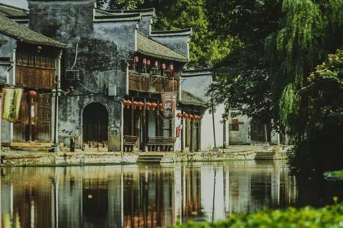 逃离比利部落小屋